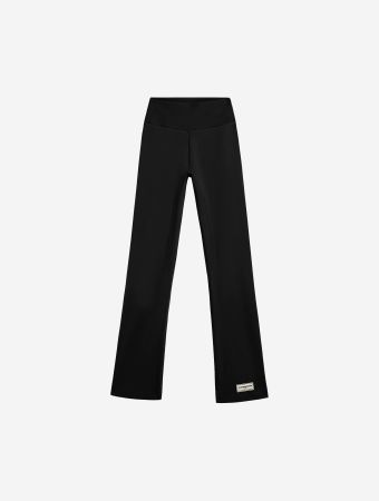 The Giving Movement Pitch Black Softskin Flared Leggings