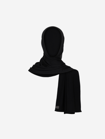 Lanuuk Black Slip on Scarf