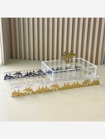 Cup Stand With Box Clear & Gold